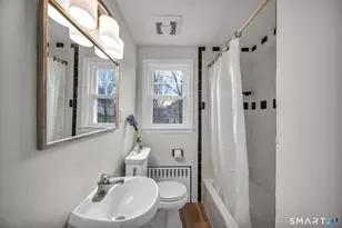 32 Silver St, Meriden, CT 06450 - Photo 18