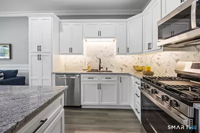 210 Munson Road #2-G, Wolcott, CT 06716 - Photo 4