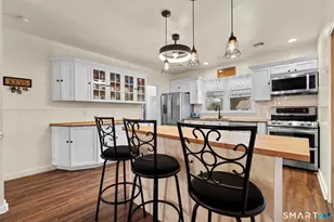 23 Yates St, West Haven, CT 06516 - Photo 8