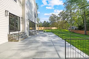 32 Webb Rd, Westport, CT 06880 - Photo 34