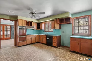 10 Pasture Ln, Simsbury, CT 06092 - Photo 14