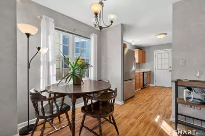 2390 State Street #L17C, Hamden, CT 06517 - Photo 10