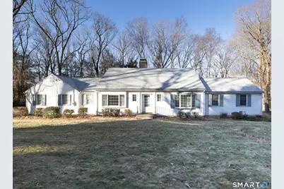 117 Crest Road, Middlebury, CT 06762 - Photo 1
