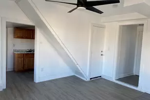 26 Prospect St, New London, CT 06320 - Photo 2