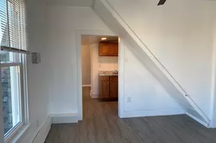 26 Prospect St, New London, CT 06320 - Photo 4