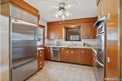3 Hunt Club Lane, Westport, CT 06880 - Photo 10