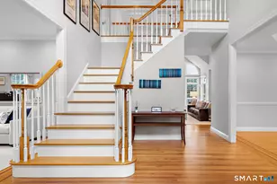 381 Chestnut Hill Rd, Norwalk, CT 06851 - Photo 6