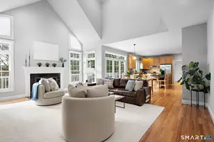 381 Chestnut Hill Rd, Norwalk, CT 06851 - Photo 14