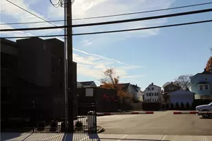 2838 Fairfield Ave, Bridgeport, CT 06605 - Photo 10