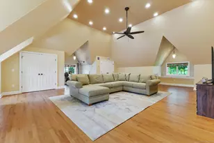 2 Longwood Dr, Redding, CT 06896 - Photo 24