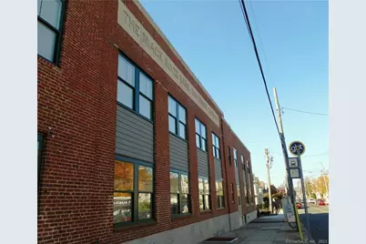 2838 Fairfield Avenue #204, Bridgeport, CT 06605 - Photo 14