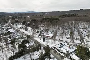 25 Fowler St, Salisbury, CT 06068 - Photo 38