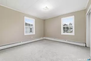 32 Concord Ct, Groton, CT 06340 - Photo 10