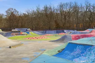 32 Concord Ct, Groton, CT 06340 - Photo 24