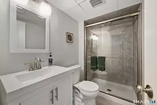 446 Hammerstone Ln, Stratford, CT 06614 - Photo 24