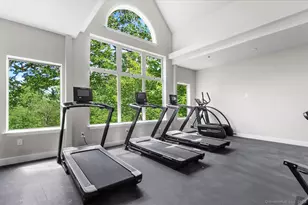 135 Gold Star Hwy, Groton, CT 06340 - Photo 6