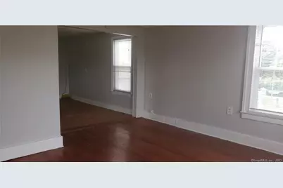 25 South End Road #2, East Haven, CT 06512 - Photo 2