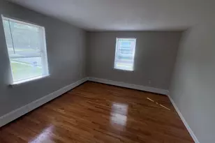 20 Clermont St Ave, Hartford, CT 06106 - Photo 10