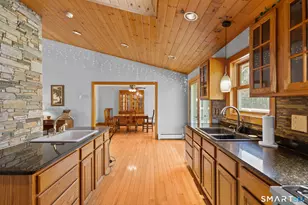 679 Bailey Hill Rd, Killingly, CT 06241 - Photo 4