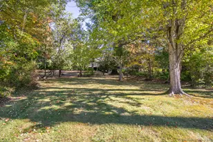 10 Brookside Dr, Woodbridge, CT 06525 - Photo 40