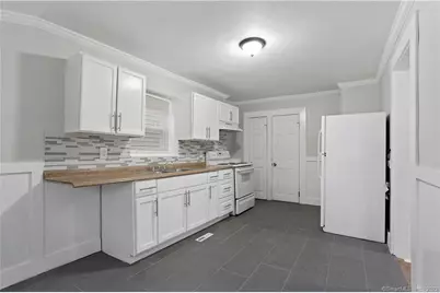 393 Huntington Street, New Haven, CT 06511 - Photo 6