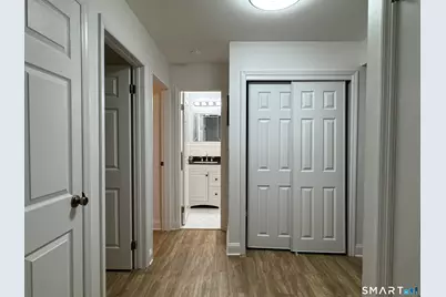 22 Radio Place #APT 5, Stamford, CT 06906 - Photo 2