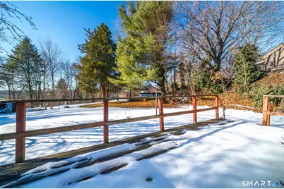 26 Eddy Avenue, Meriden, CT 06451 - Photo 16