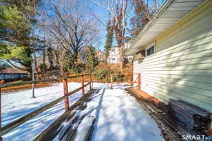 26 Eddy Ave, Meriden, CT 06451 - Photo 10