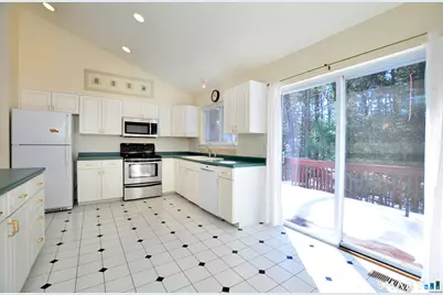 228 Castlewood Drive #228, Bloomfield, CT 06002 - Photo 10