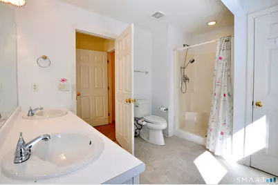 228 Castlewood Drive #228, Bloomfield, CT 06002 - Photo 28