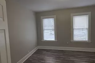 114 Cedar Hill Ave, New Haven, CT 06511 - Photo 4