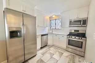 253 West St, Southington, CT 06479 - Photo 4