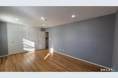 1193 Hope Street #APT 2, Stamford, CT 06907 - Photo 8