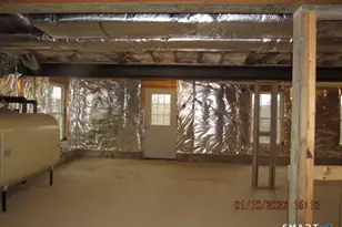 43 Warm Earth Rd, Naugatuck, CT 06770 - Photo 16