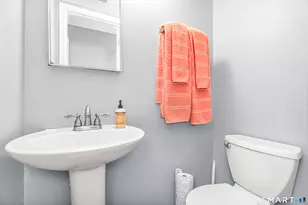 5 Birch Ln, East Haven, CT 06513 - Photo 10