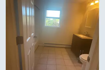 21 Cooley Avenue #2, Middletown, CT 06457 - Photo 6