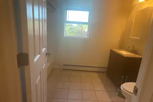 21 Cooley Ave, Middletown, CT 06457 - Photo 6