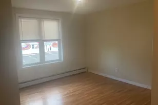 21 Cooley Ave, Middletown, CT 06457 - Photo 12