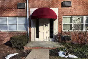 11 Bedford Ave, Norwalk, CT 06850 - Photo 1