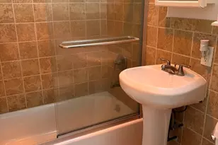 12 Tuttle St, Stamford, CT 06902 - Photo 10