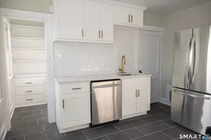 20 Roosevelt St, Manchester, CT 06040 - Photo 4