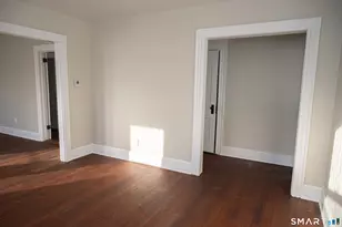 20 Roosevelt St, Manchester, CT 06040 - Photo 8