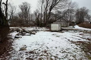 141 Poquonnock Rd, Groton, CT 06340 - Photo 2