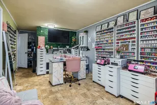 6 Chaucer Dr, Shelton, CT 06484 - Photo 30