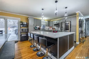 6 Chaucer Dr, Shelton, CT 06484 - Photo 8
