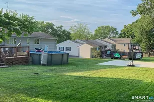 96 Cornflower Dr, Milford, CT 06460 - Photo 20