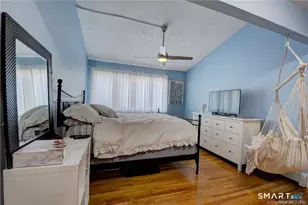 96 Cornflower Dr, Milford, CT 06460 - Photo 6