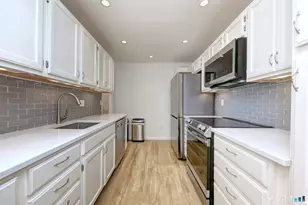 105 Harbor Dr, Stamford, CT 06902 - Photo 1