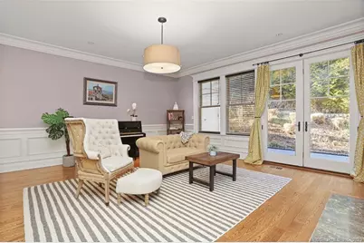 177 Railroad Avenue #C, Greenwich, CT 06830 - Photo 4