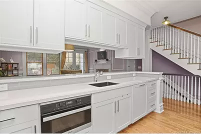 177 Railroad Avenue #C, Greenwich, CT 06830 - Photo 12